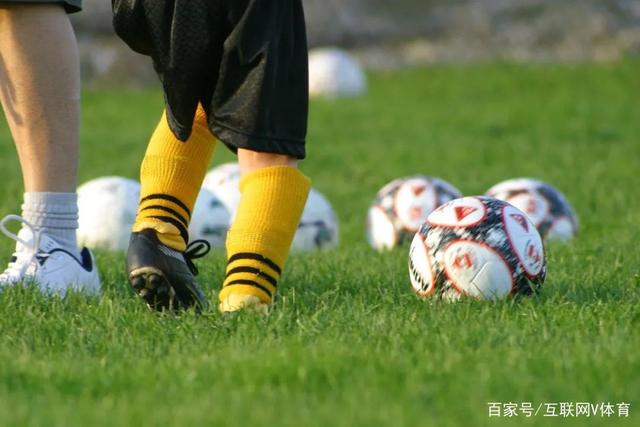 C罗41岁发声：不退役国队，控诉主帅违约